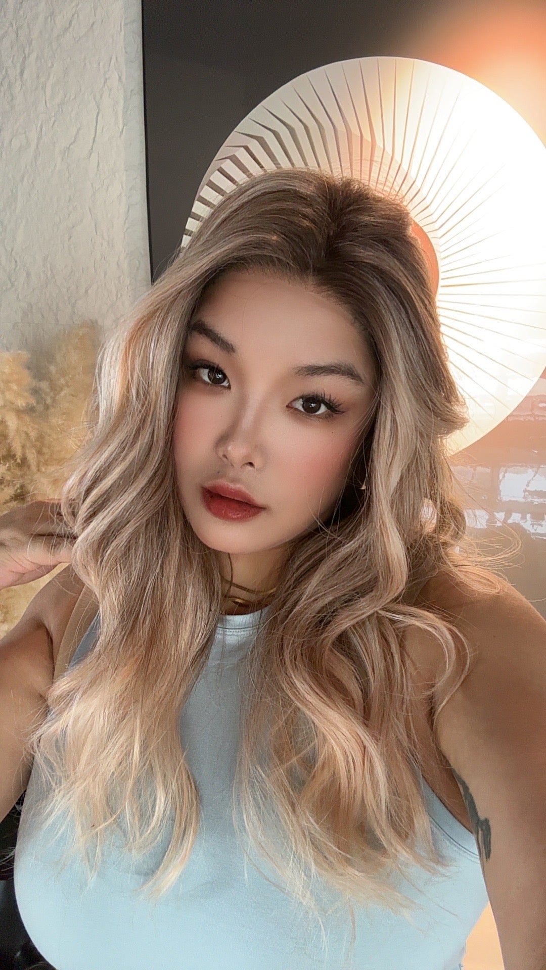 JBEXTENSION 22 Inches Long Apricot Pre-Cut Snowflake Lace Frontlace Glueless Wig TERESA LONG APRICOT【PERMATEASE】【BENDY EAR TABS】