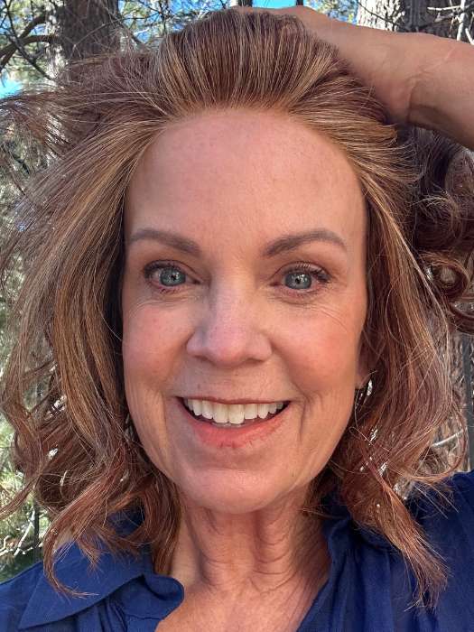 Editor's Pick | Synthetic Lace Front Wig (Mono Top)