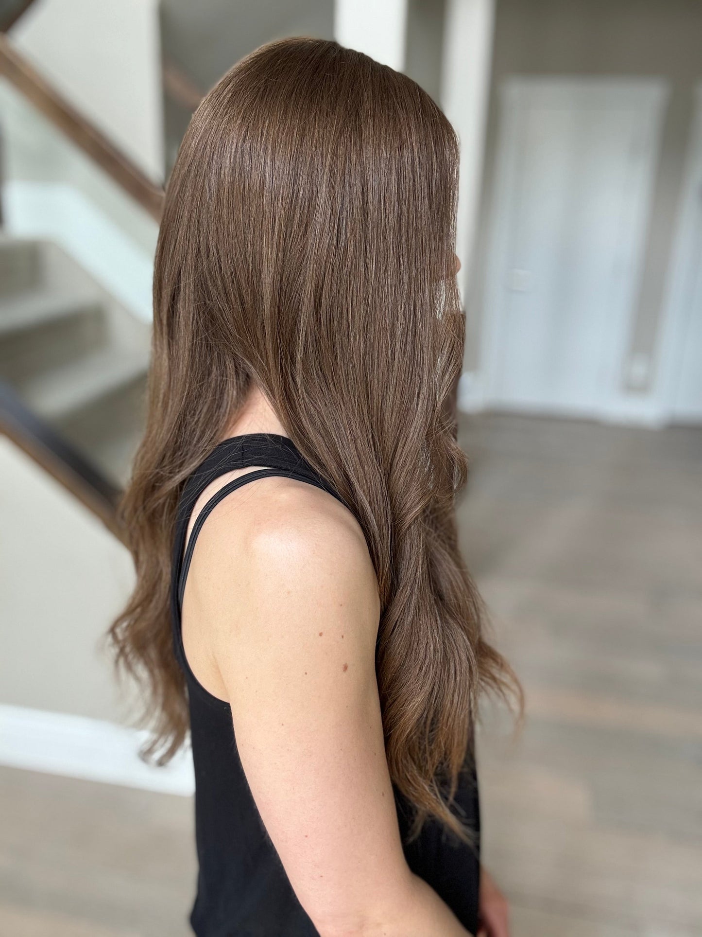 Euro Wig #6: 26" Neutral-Warm Medium Brown Comfort Cap (S/M)