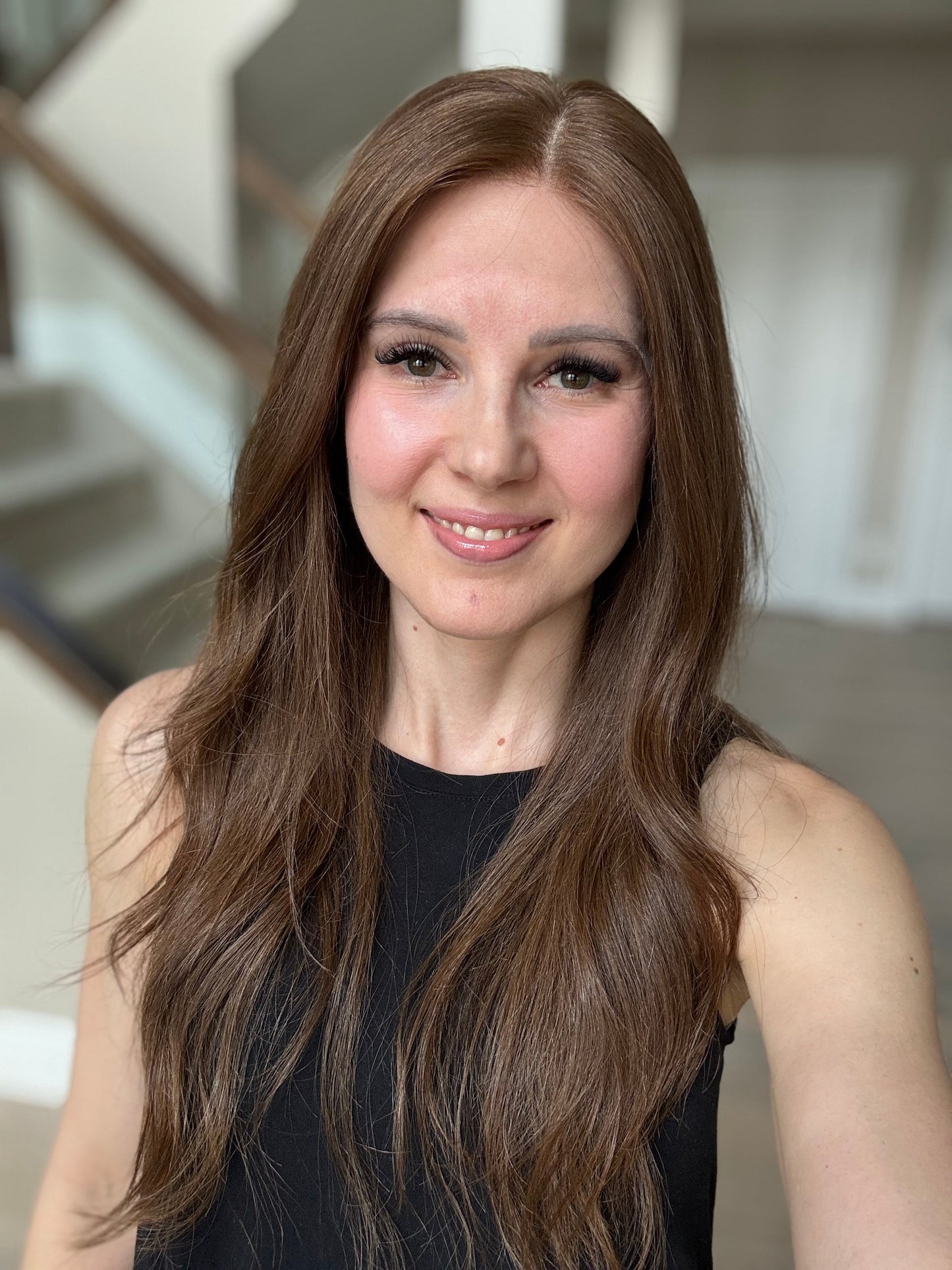 Euro Wig #5: 23" Light-Medium Brown Comfort Cap (M)