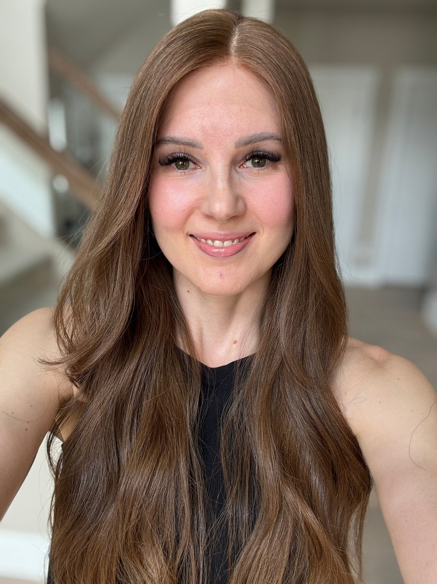 Euro Wig #6: 26" Neutral-Warm Medium Brown Comfort Cap (S/M)