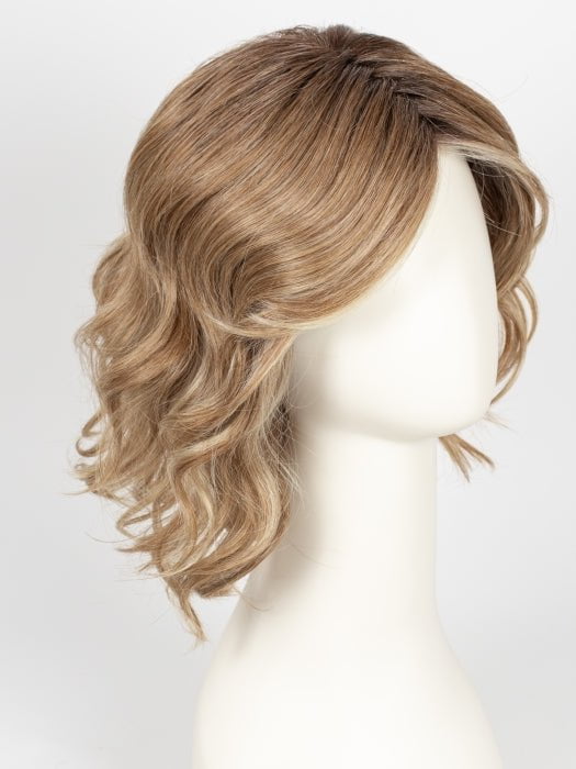 Editor's Pick Large | Synthetic Lace Front Wig (Mono Top)