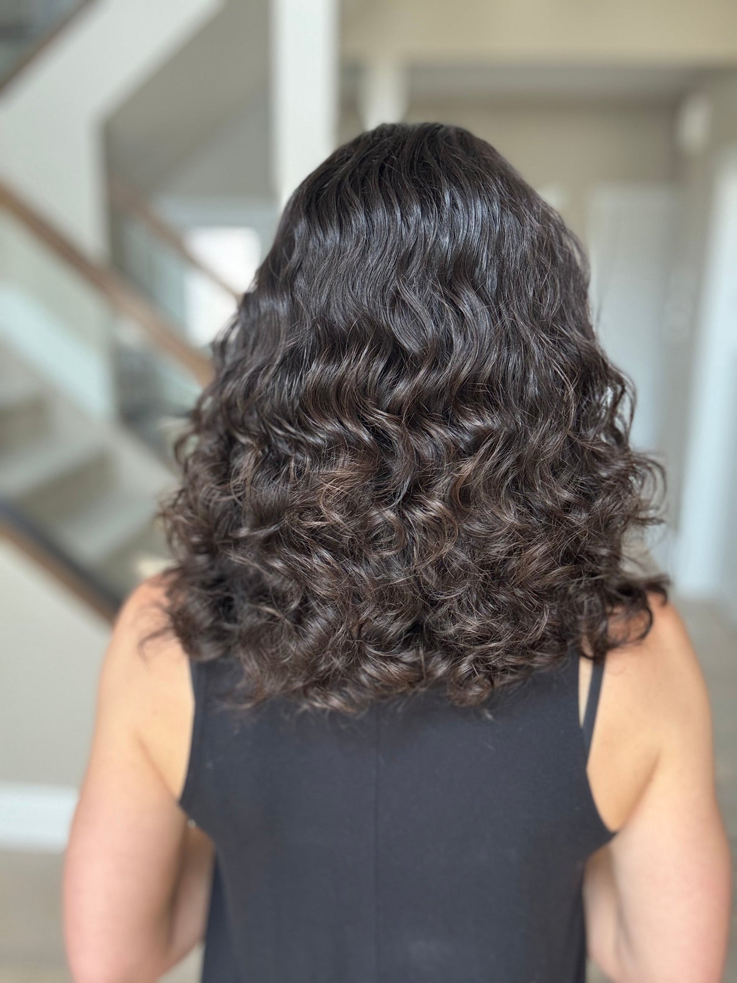 16" Mira Wavy Luxury Cap Lace Top Wig (S)