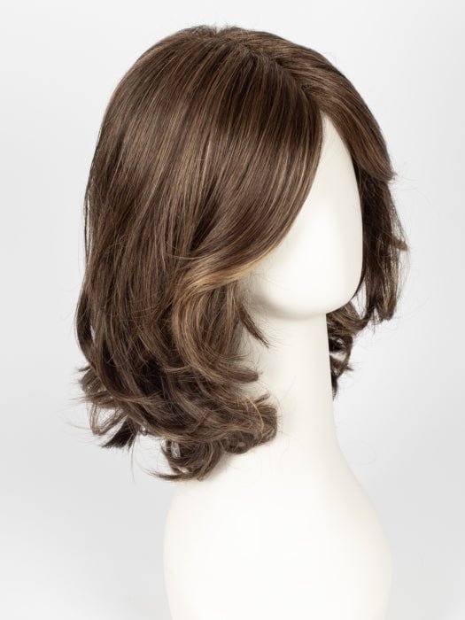 Carrie | Synthetic Wig (Basic Cap)