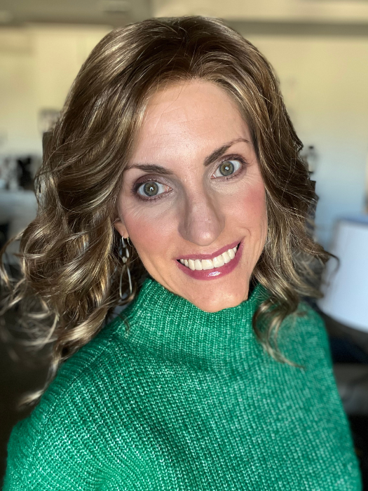 Julianne Lite Petite | Synthetic Lace Front Wig (Hand Tied)