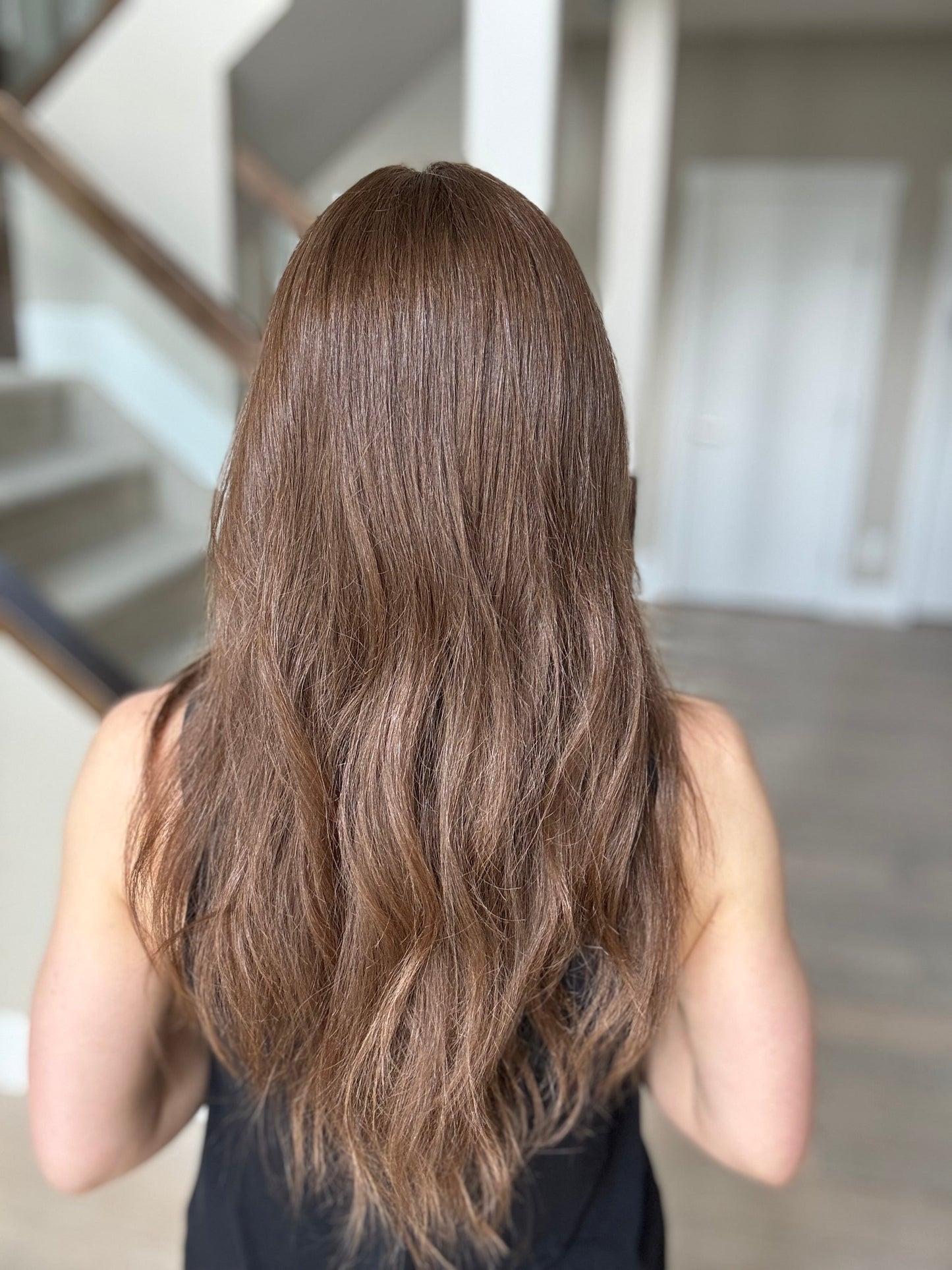 Euro Wig #5: 23" Light-Medium Brown Comfort Cap (M)