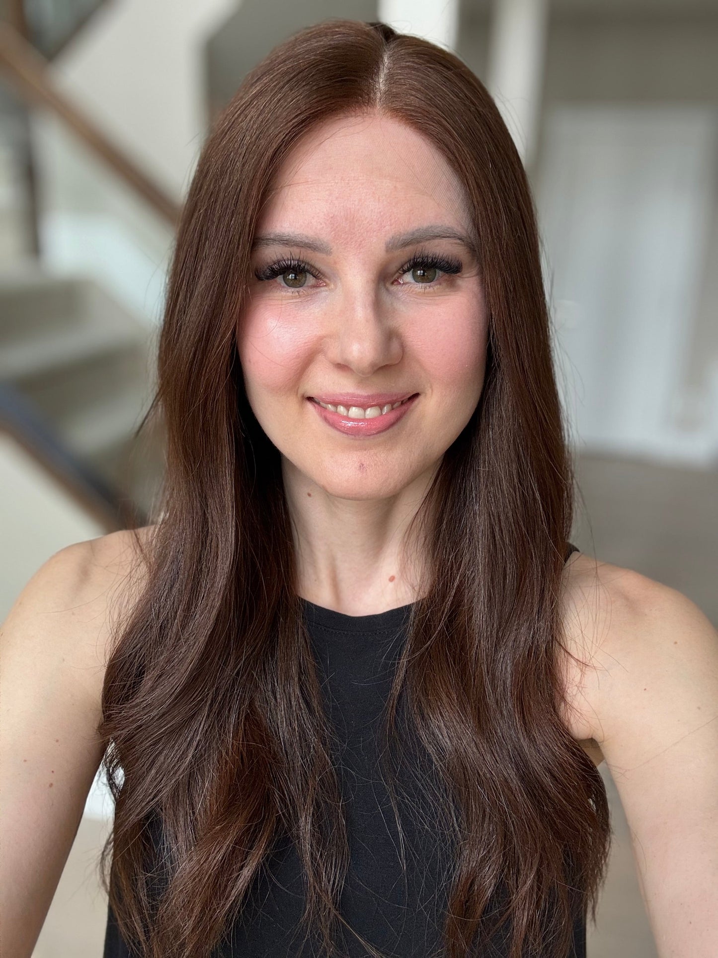 Euro Wig #4: 22" Warm Brown Comfort Cap (M)