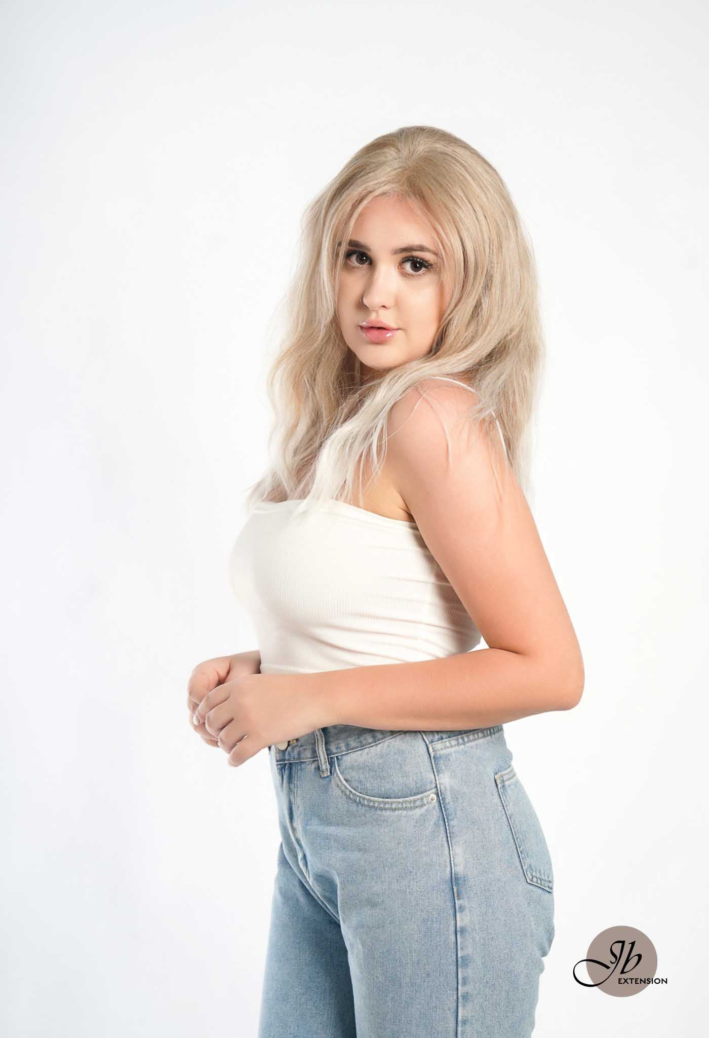 JBEXTENSION 22 Inches Peach Blonde Body Wave Pre-Cut Free Part Frontlae Glueless Wig INéS