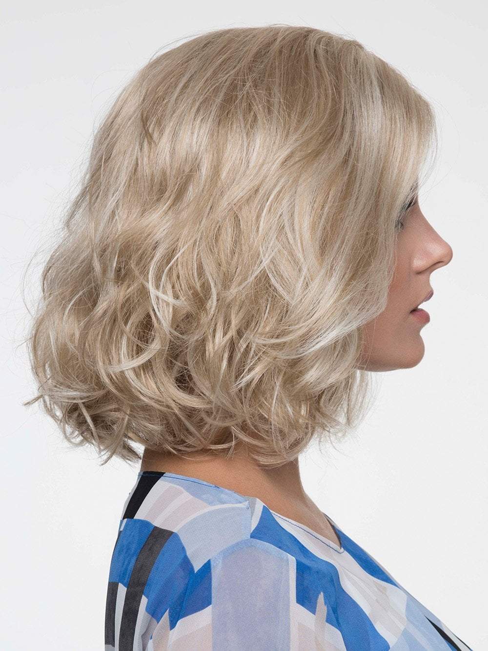 Chloe | Synthetic Lace Front Wig (Mono Part)