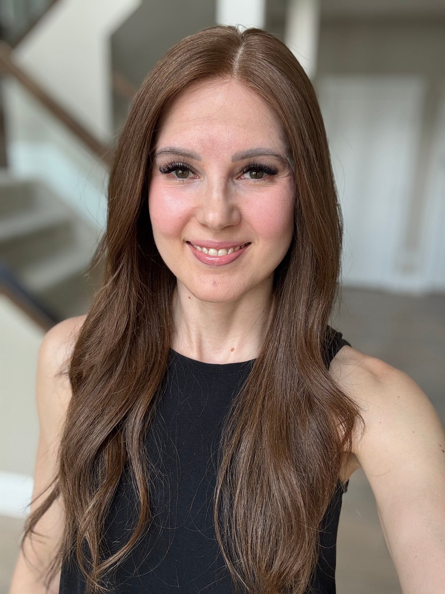 Euro Wig #5: 23" Light-Medium Brown Comfort Cap (M)