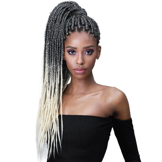 Bobbi Boss Pre Stretched FEATHERTIP 3X JUMBO BRAID 54"