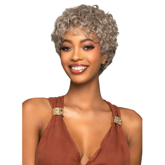 Bobbi Boss Stunna Series Lightweight Cap Full Wig - M1508 BETHANY