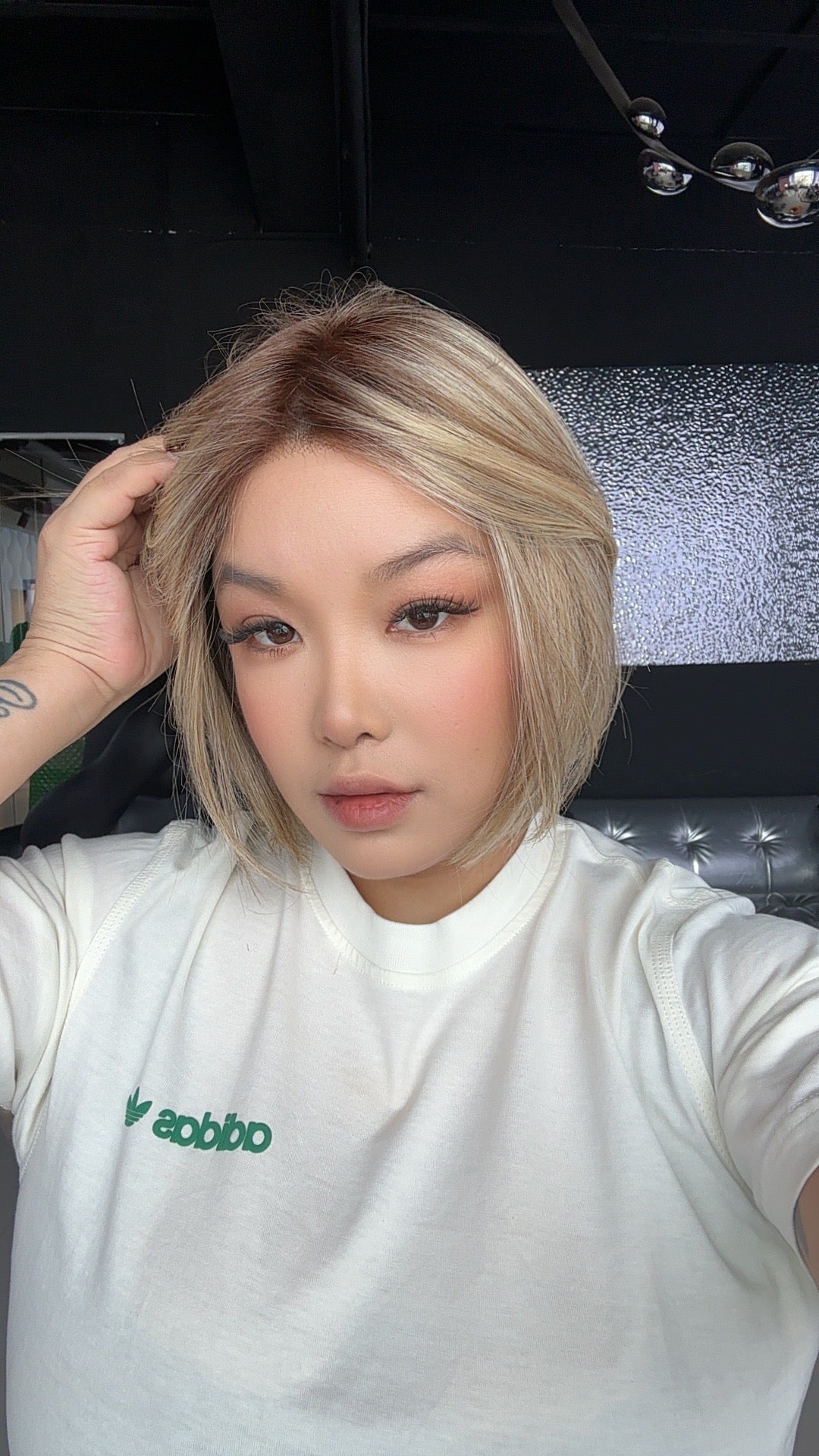 [PRE-ORDER] JBEXTENSION ALESSIA MONO Monofilament Handmade Wig 6X5 Full Monofilament Hand Tied Top Wig 10 Inches Bob Cut Mix Blonde Mono Lace Wig Glueless Wig ALESSIA MONO【BENDY EAR TABS】