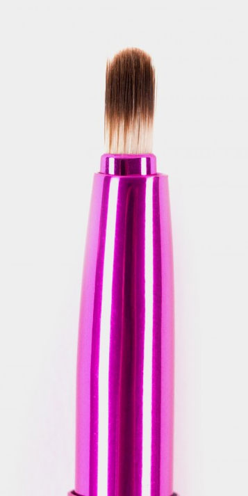 Rk By Kiss RETRACTABLE LIP BRUSH